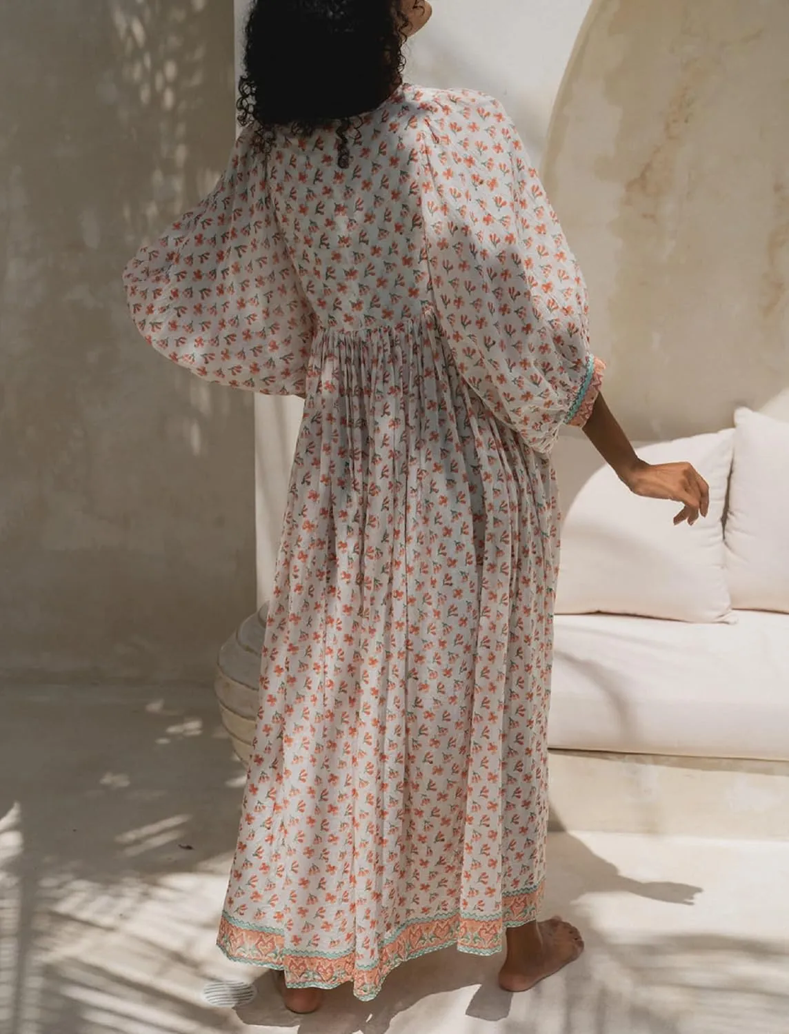 Boho Floral Maxi Dress for Women Puff Sleeve V Neck Loose Flowy Long Dress Beach Oversized Tiered Swing Sundress
