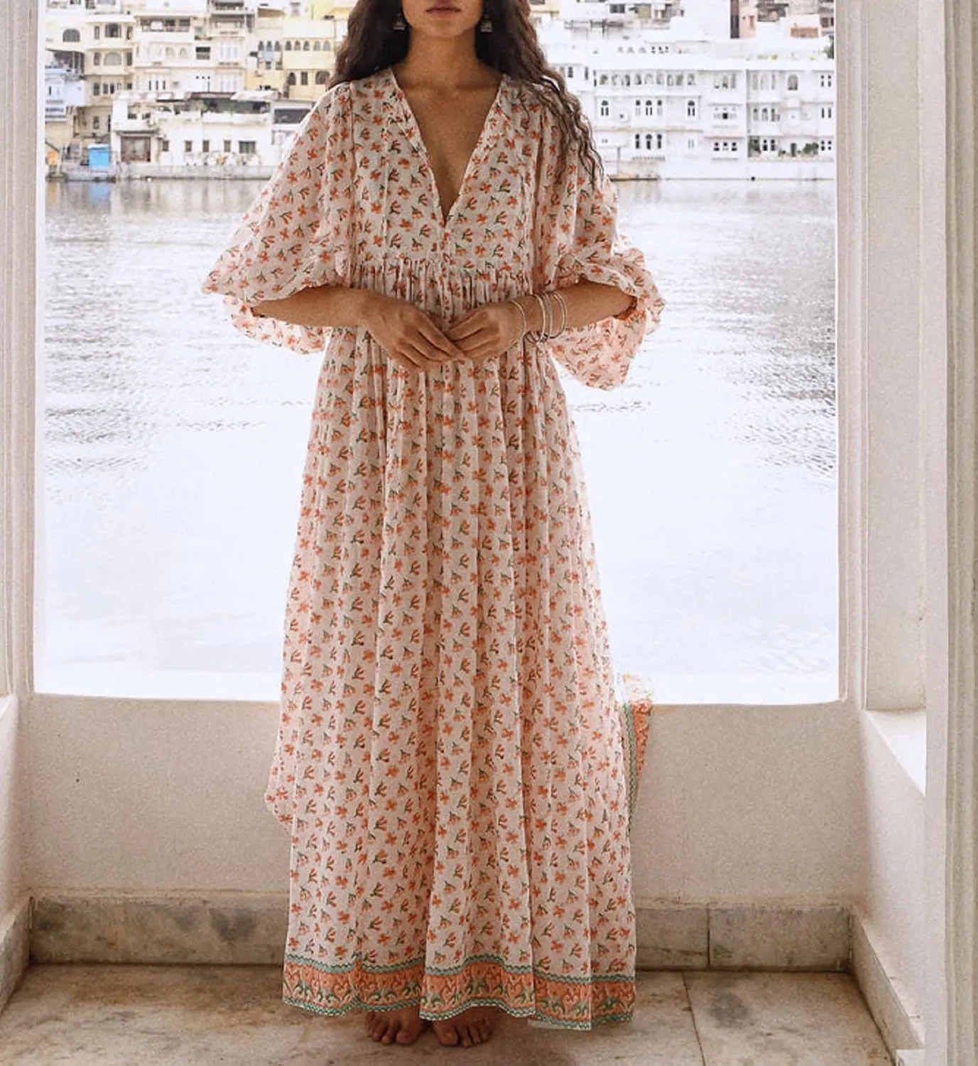 Boho Floral Maxi Dress for Women Puff Sleeve V Neck Loose Flowy Long Dress Beach Oversized Tiered Swing Sundress