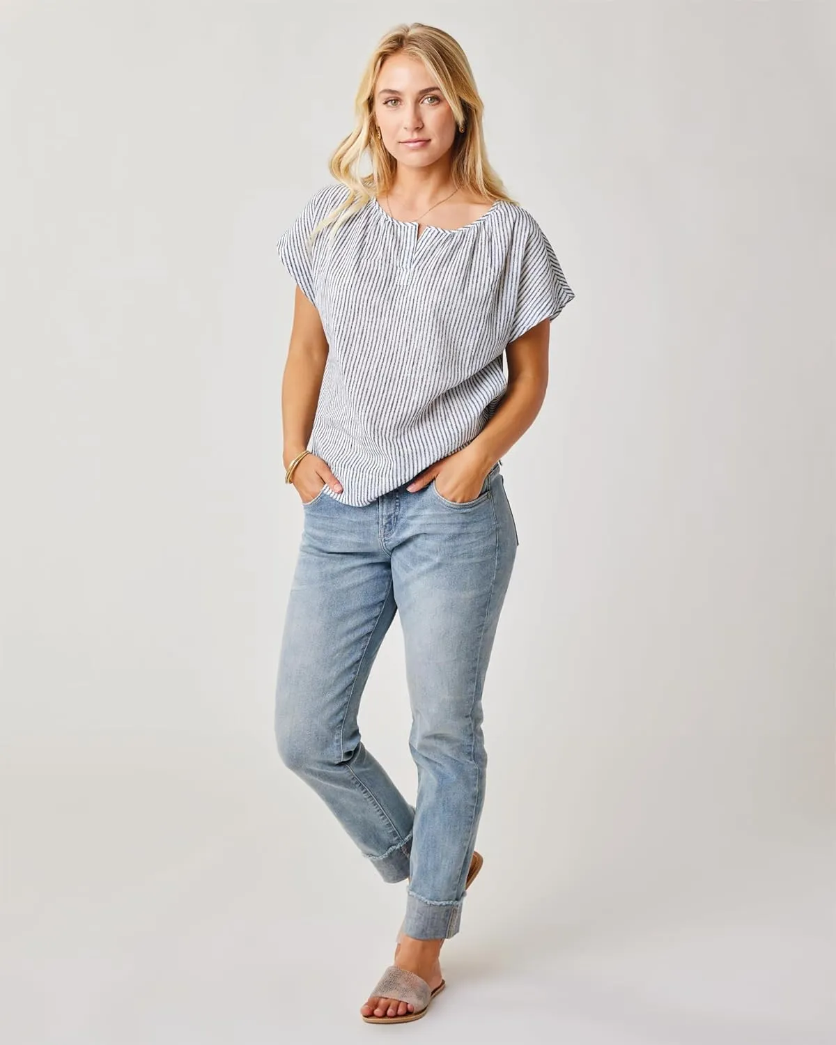 Carve Designs Carson Boyfriend Jeans for Women - Mid-Rise & Relaxed Fit