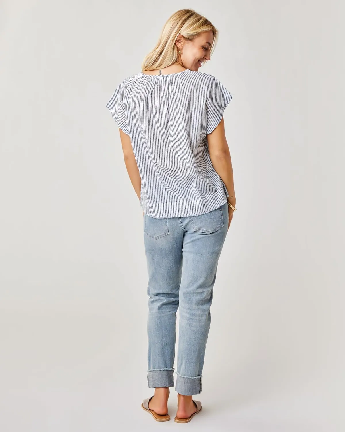 Carve Designs Carson Boyfriend Jeans for Women - Mid-Rise & Relaxed Fit