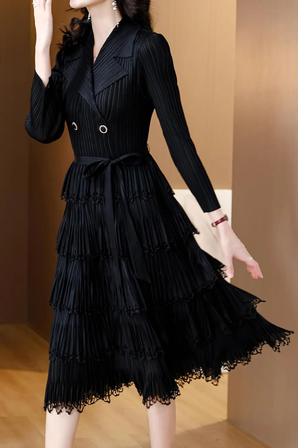 LAI MENG FIVE CATS Women's Pleated V-Neck Stretchy Layered Hem Midi Dress with Belt