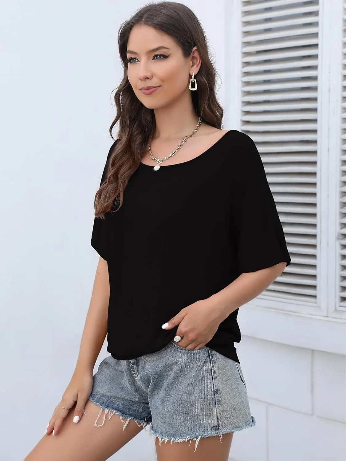 Lyrur Women's Short Sleeve Boat Neck Knit Loose Fit Tops 2025 Summer Basic Casual T Shirt Blouse with Banded Bottom