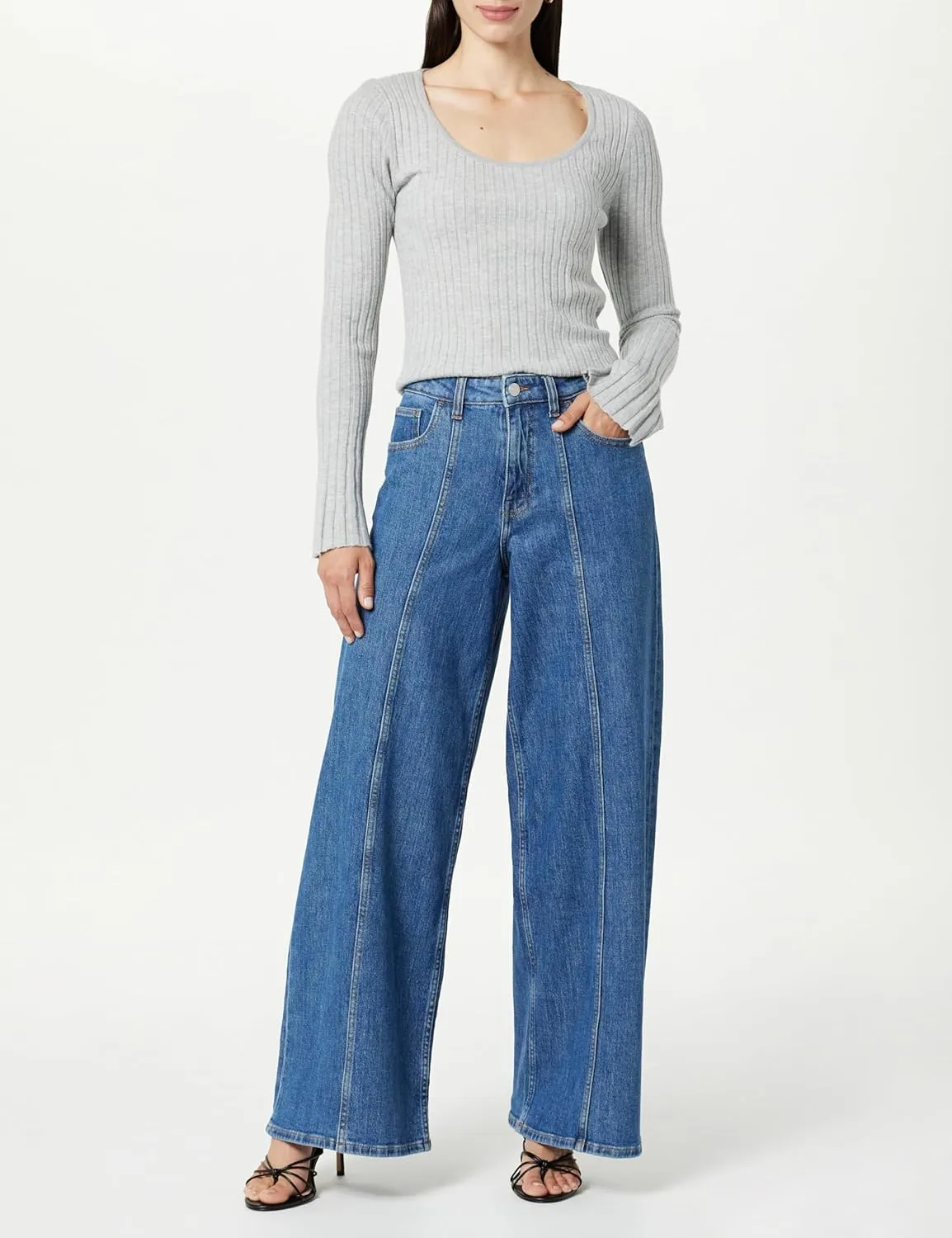 Plus Size Wide Leg Jeans for Women High Waist Relaxed Fit Classic Baggy Flare Jeans Denim Pants 2023