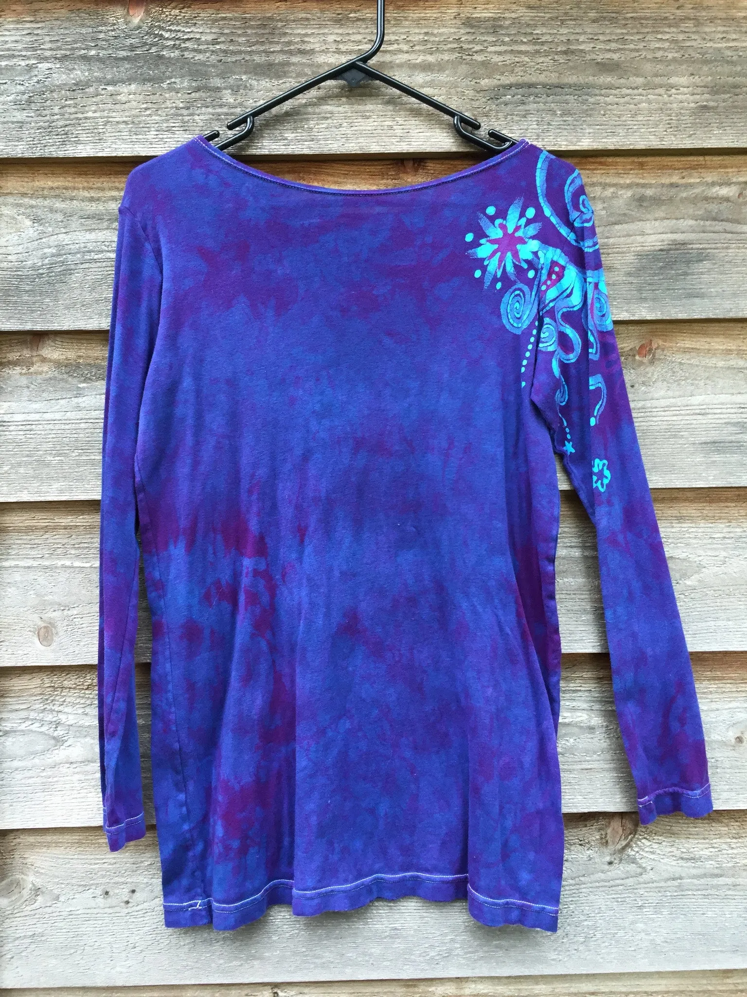 Purple and Turquoise Shoulder Star Long Sleeve Batik Top