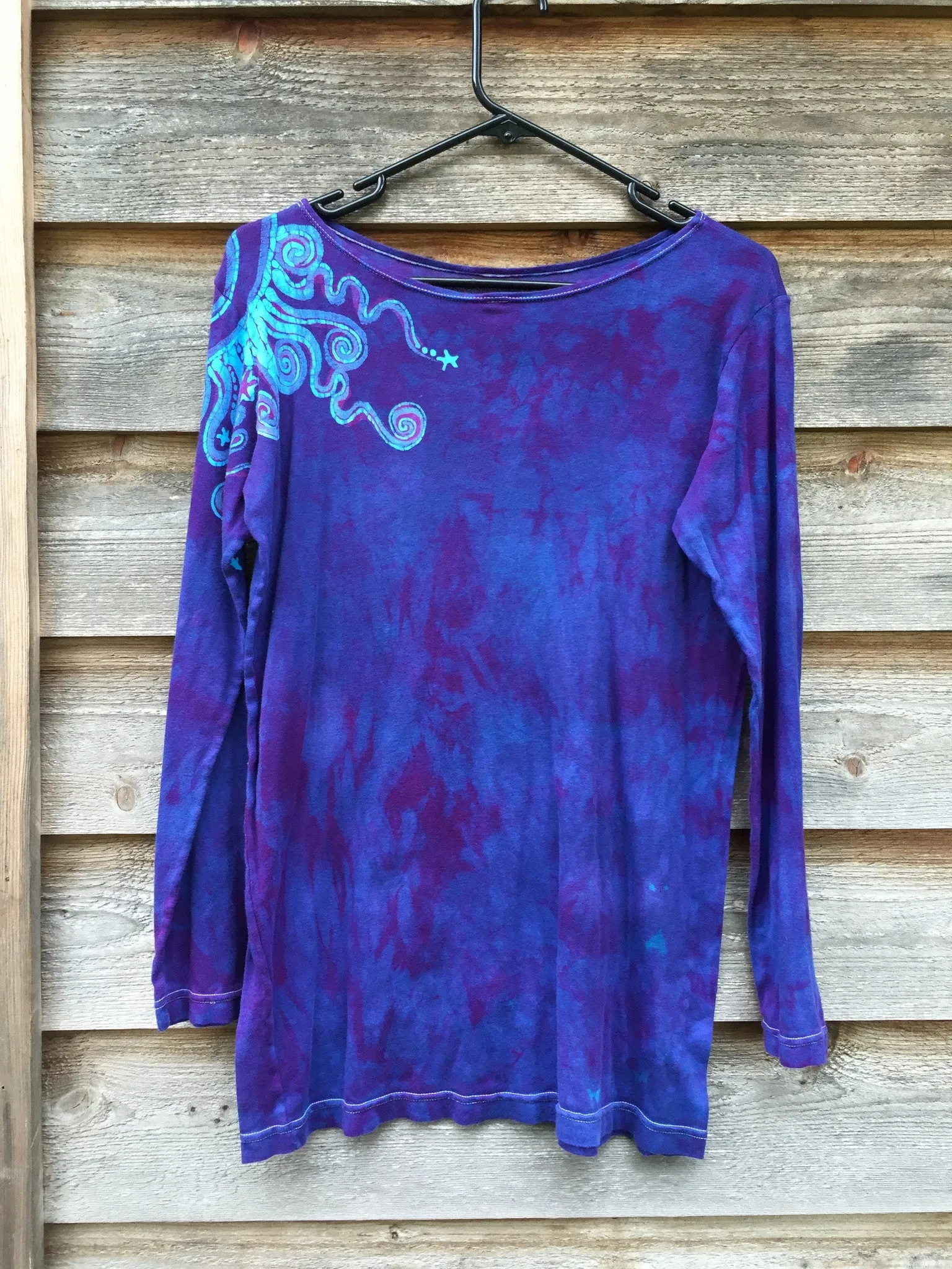 Purple and Turquoise Shoulder Star Long Sleeve Batik Top