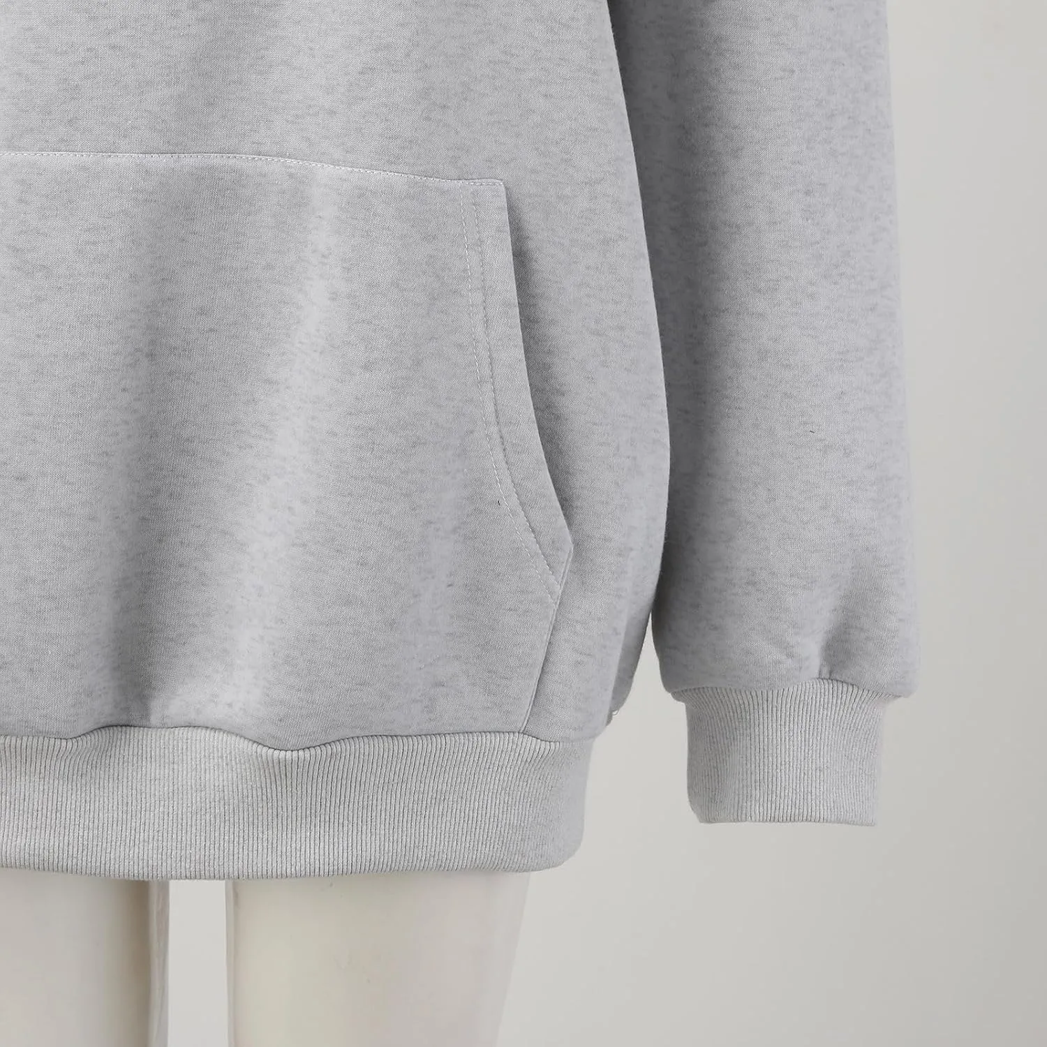 Women Oversized Hoodies Basic Solid Sweater Tops Loose Sweatshirt Hooded Pullover with Pocket Winter 2024 Fall