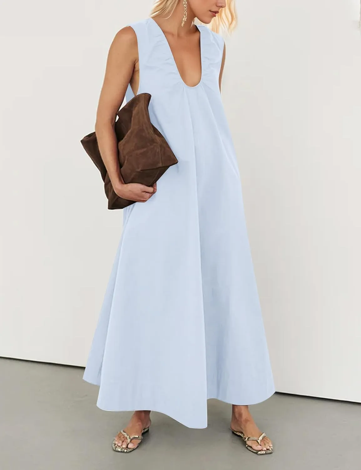Womens Sleeveless Scoop Neck Long Dress Wide Shoulder Ruched Relaxed Summer Beach Vacation Maxi Sundress